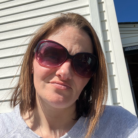 Meet your Posher, Heather - Picture 4 of 4